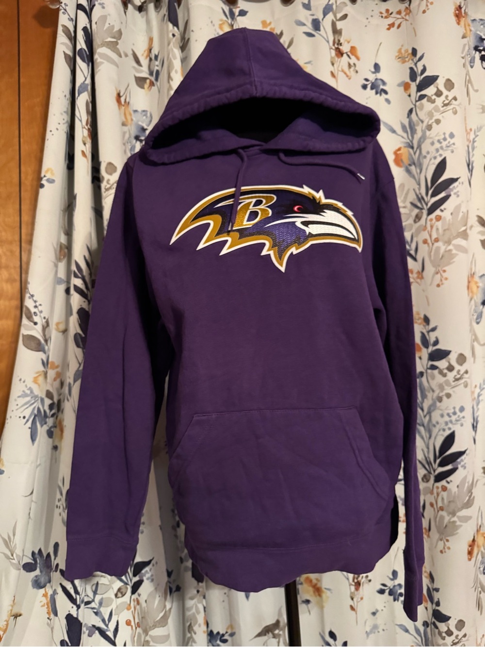 Baltimore Ravens Hooded Pullover Jacket Size Medium B4